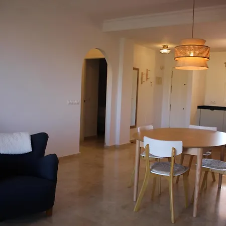 Renovated Penthouse Oasis With Sea & Mountain Views *